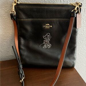 Disney Coach Minnie Mouse Crossbody Purse Black